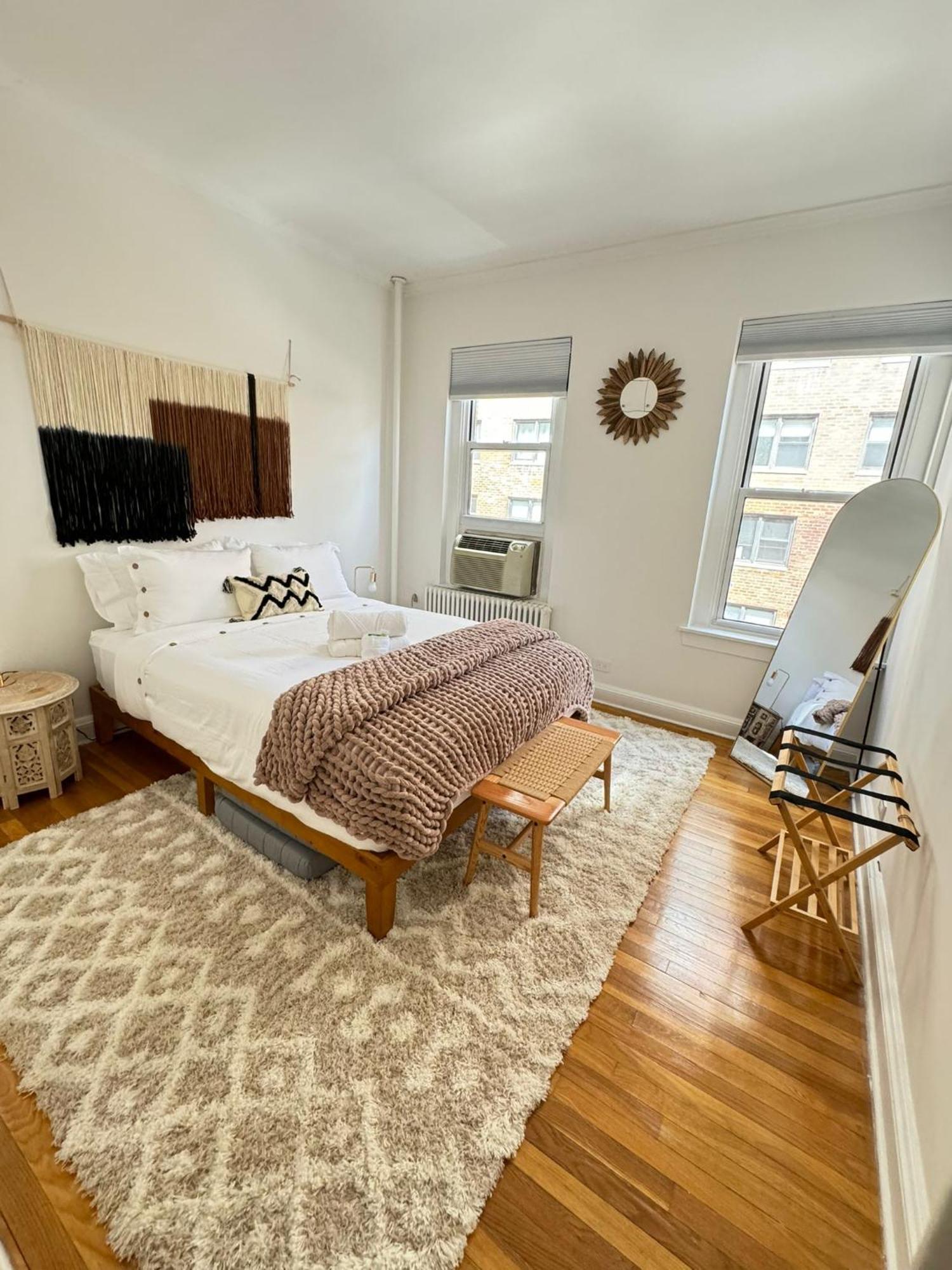 Upper East Side 2 Bedrooms Gem Appartement *