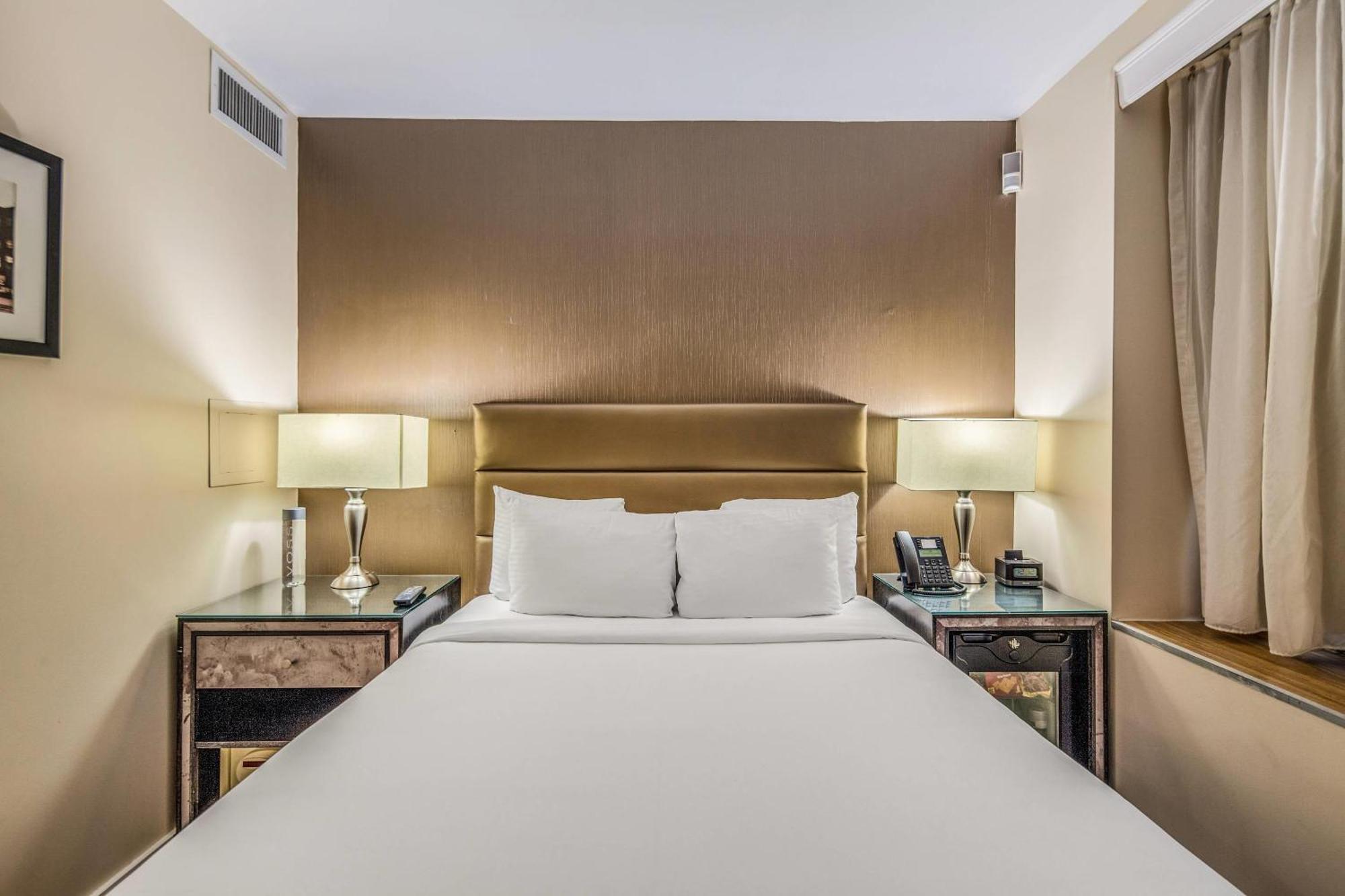 The Historic Blue Angel Lexington Ave, Ascend Collection Hotel 3*