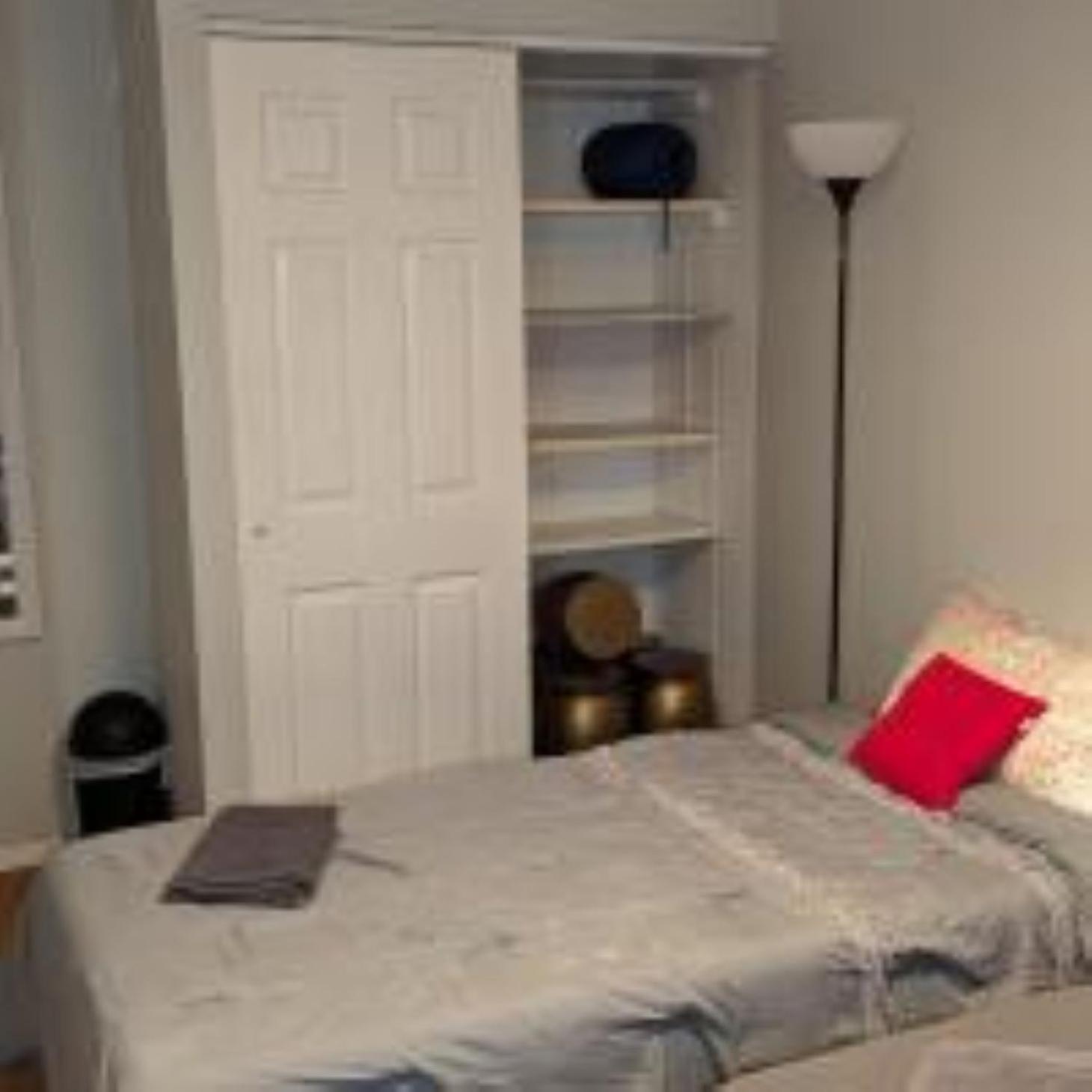 Homestay Large Triple Room In Williamsburg New York