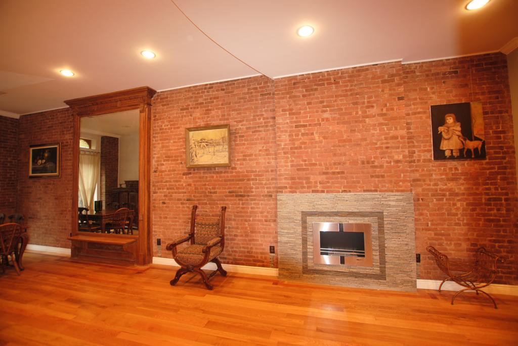 Historic Harlem Duplex Appartement *