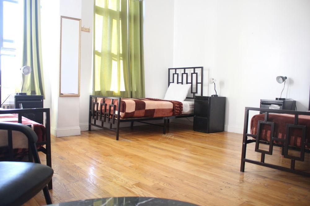 Ny Moore Albergue *
