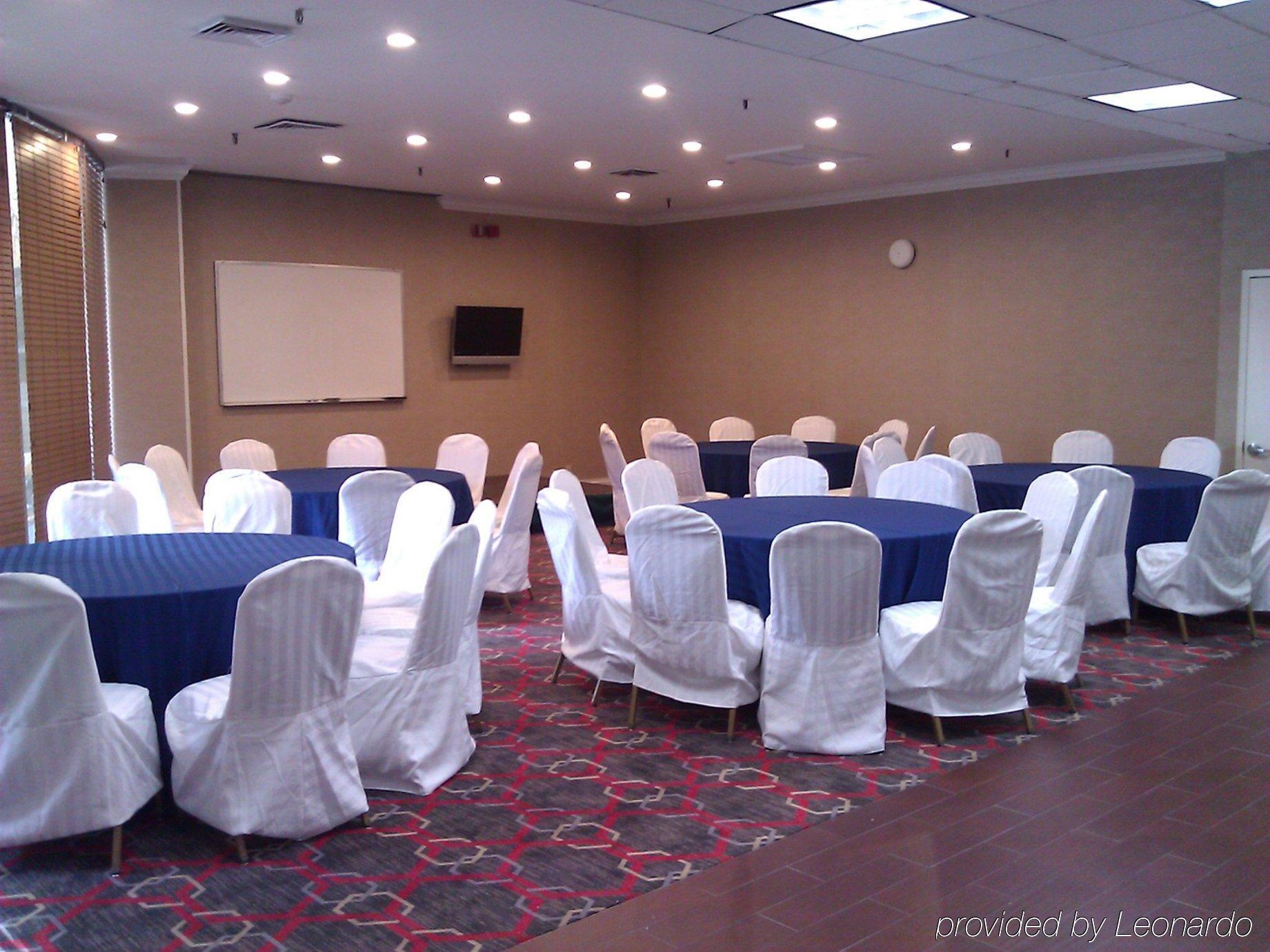 Adria Hotel&conference Center 3* Nueva York