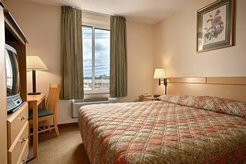 Days By Wyndham Jamaica / Jfk Airport Hotel New York City