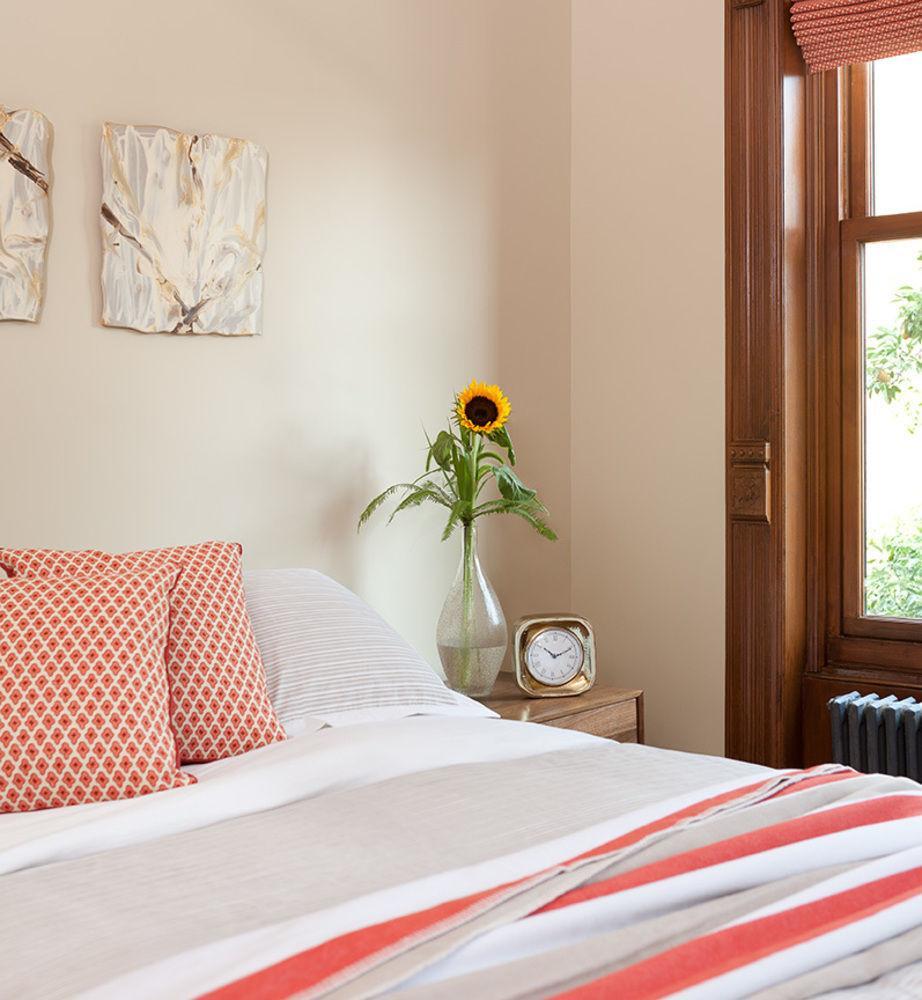 Arlington Place 3*