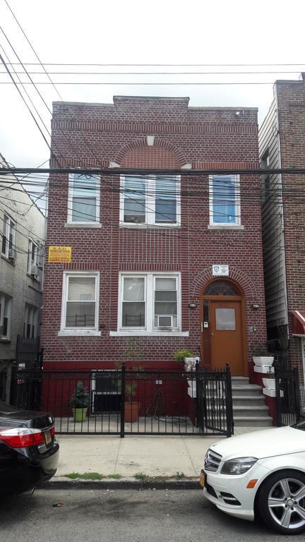 Studio, One And Two Bedroom - Bronx
