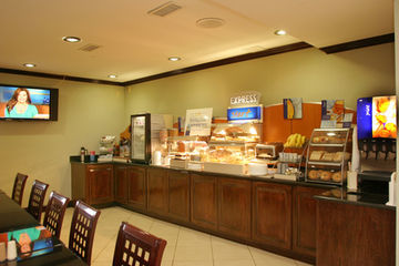 Express Kennedy Airport Hotel 3*