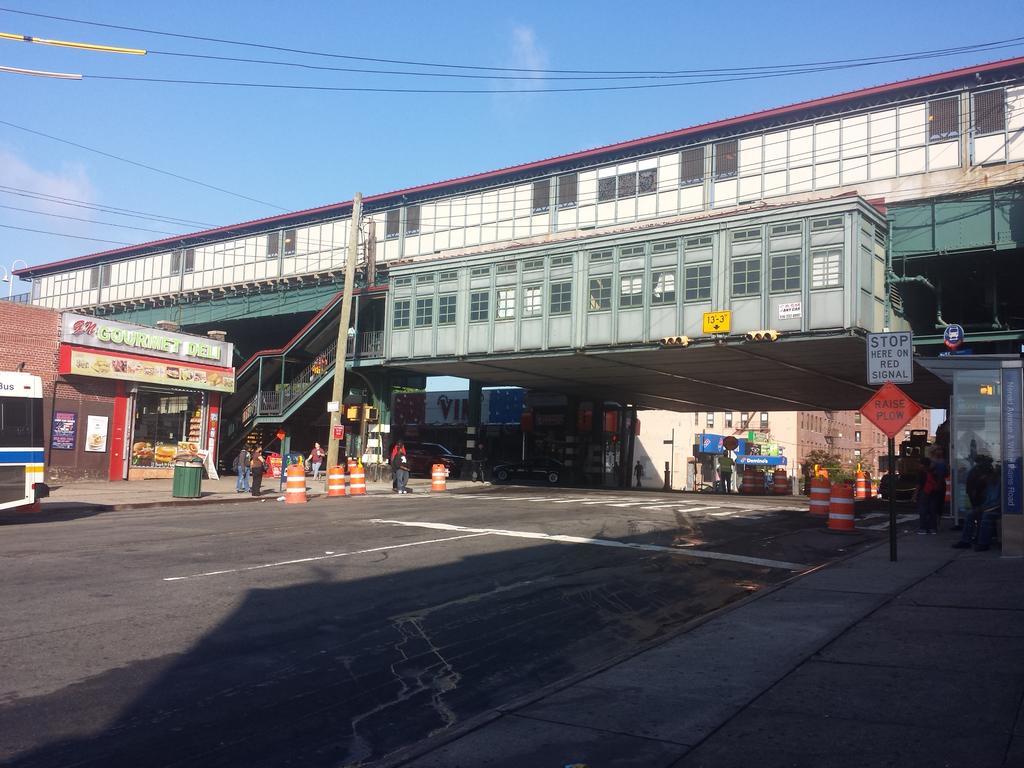 Studio, One And Two Bedroom - Bronx Lejlighed