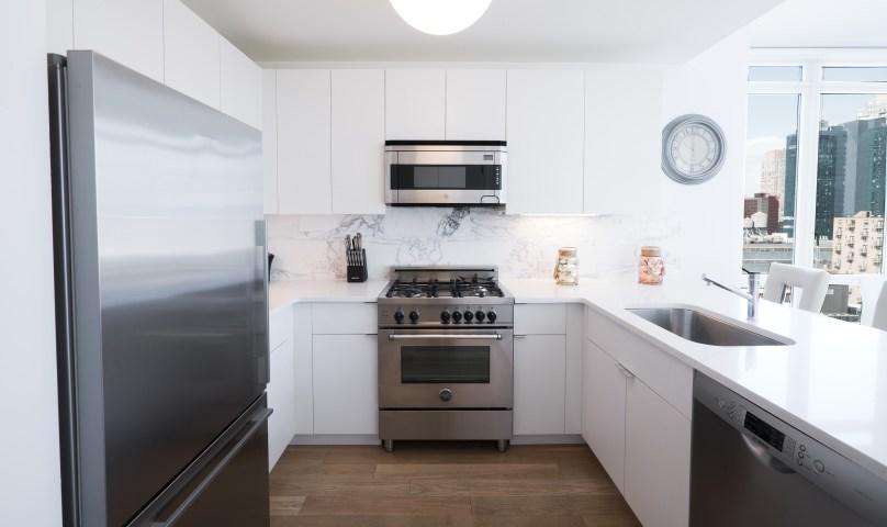 Times Square Luxury Suites Appartement *