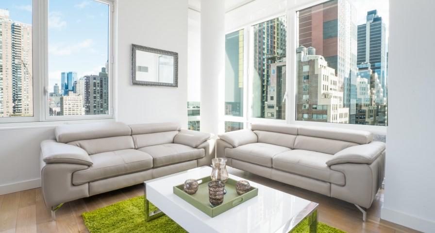 Times Square Luxury Suites