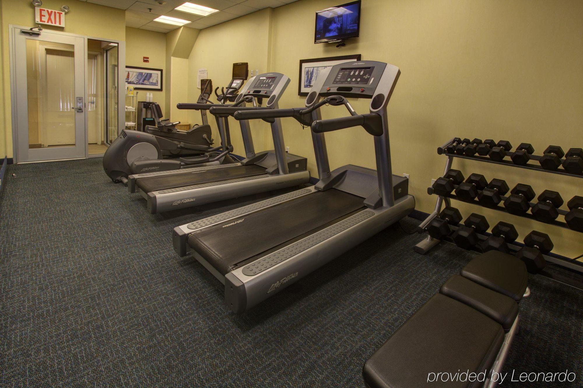 Fairfield & By Marriott Long Island City/manhattan View Hotel New York