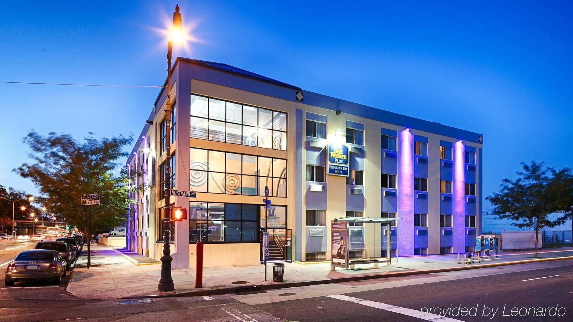 Hotel Western Brooklyn Bay New York City