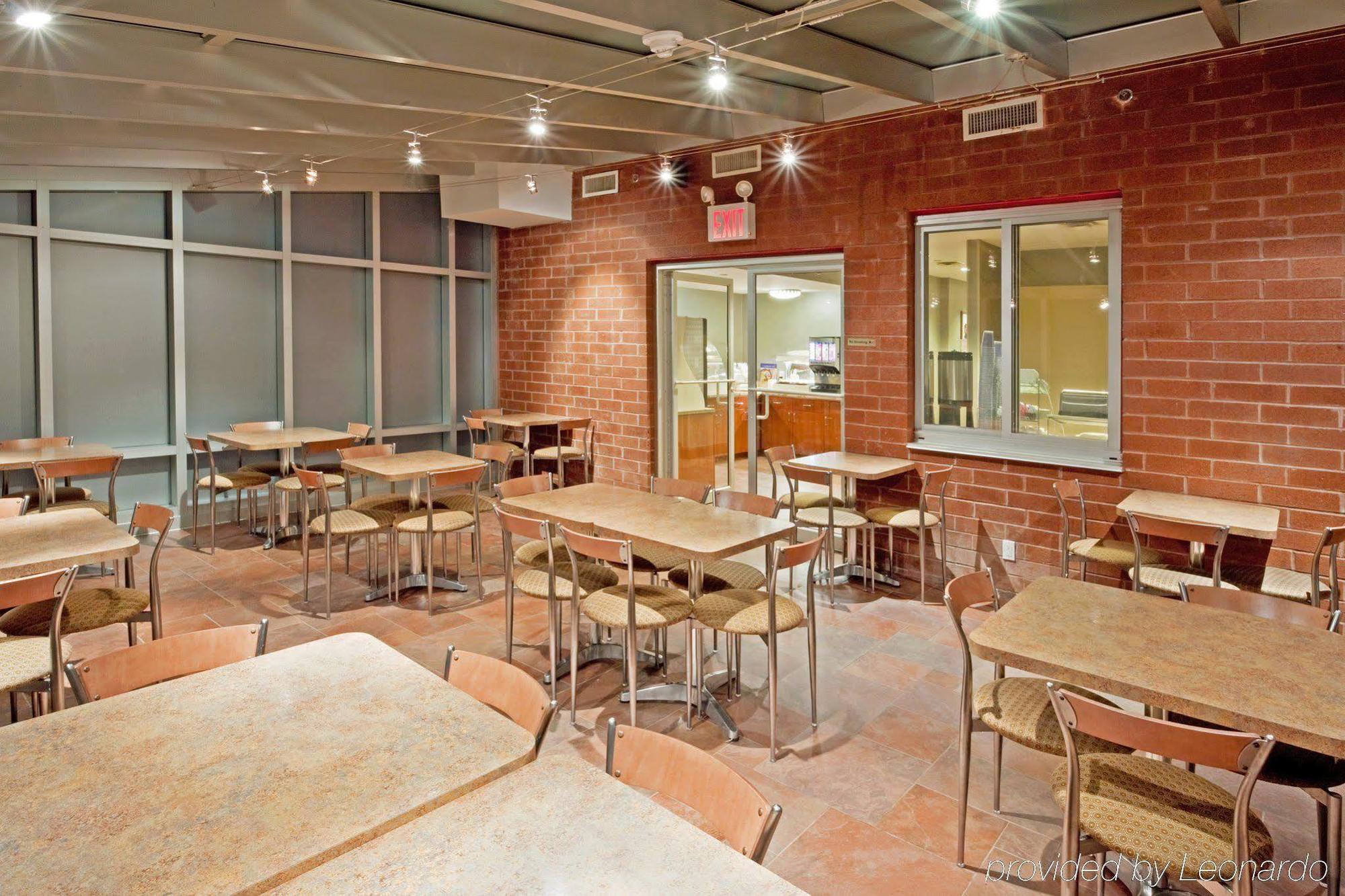 Hotel Express - Times Square By Ihg New York