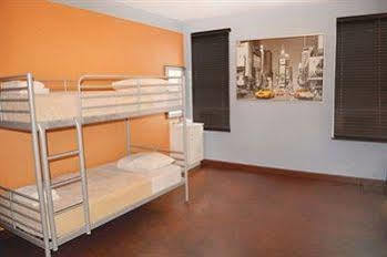 Broadway & Hostal