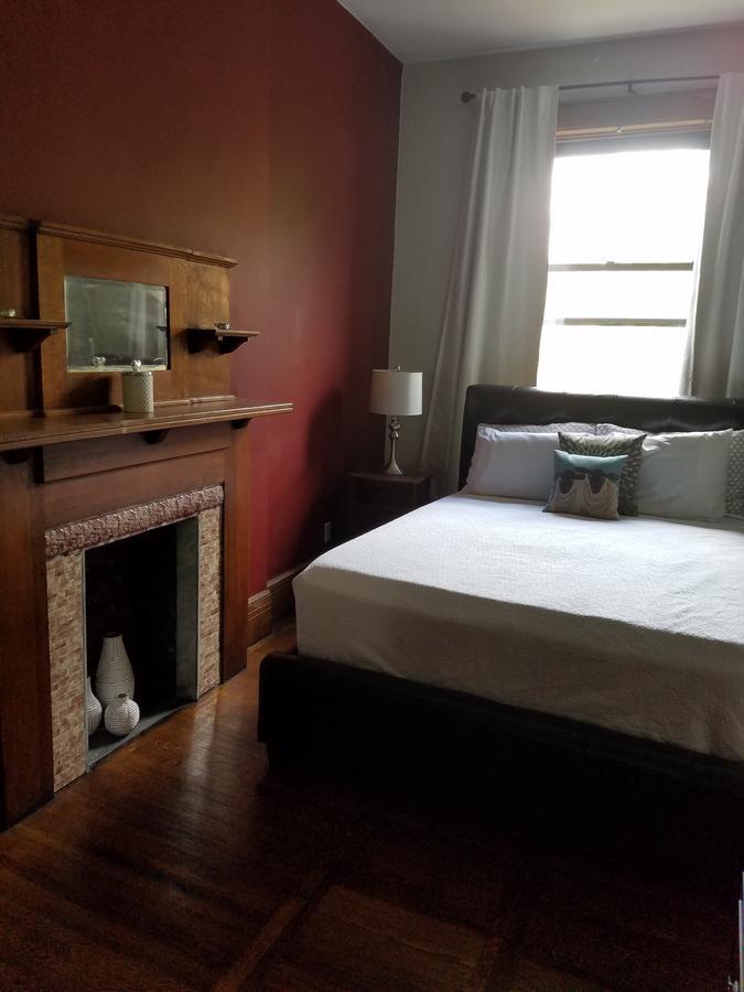 West 119th Guest Couette-café