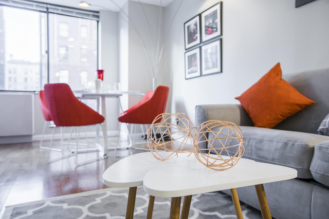 Brand New, Luxury Alcove Studio , Full Service Building Appartement *