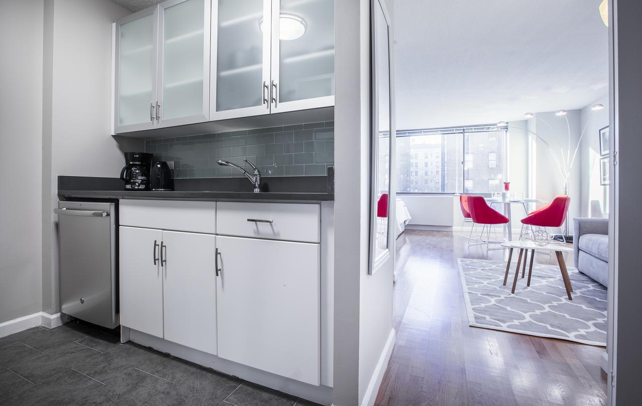 Brand New, Luxury Alcove Studio , Full Service Building *