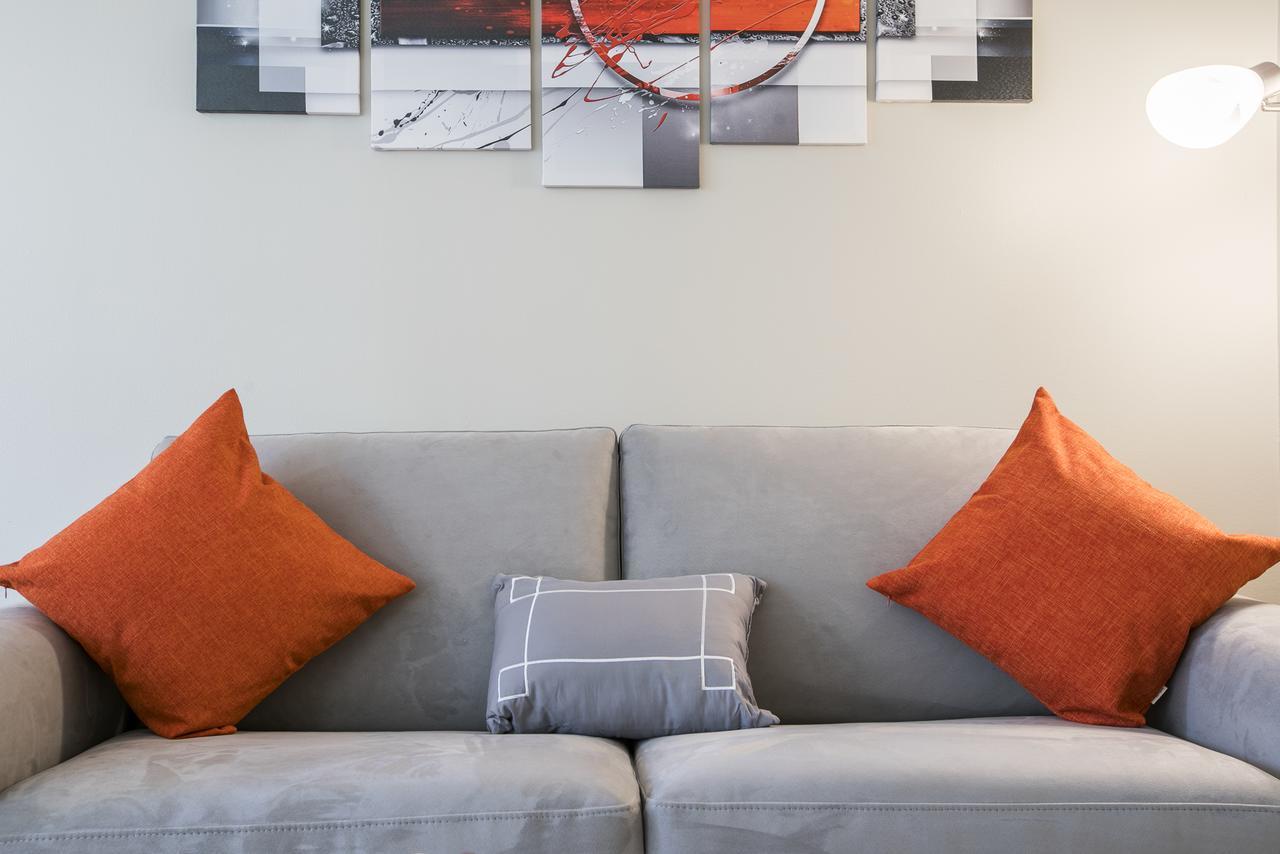 Appartement Brand New, Luxury Alcove Studio , Full Service Building