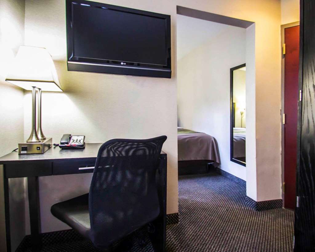 Hotel Comfort Times Square South Area 3*