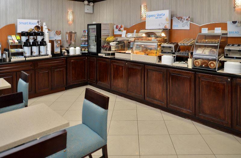 Hotel Express Kennedy Airport