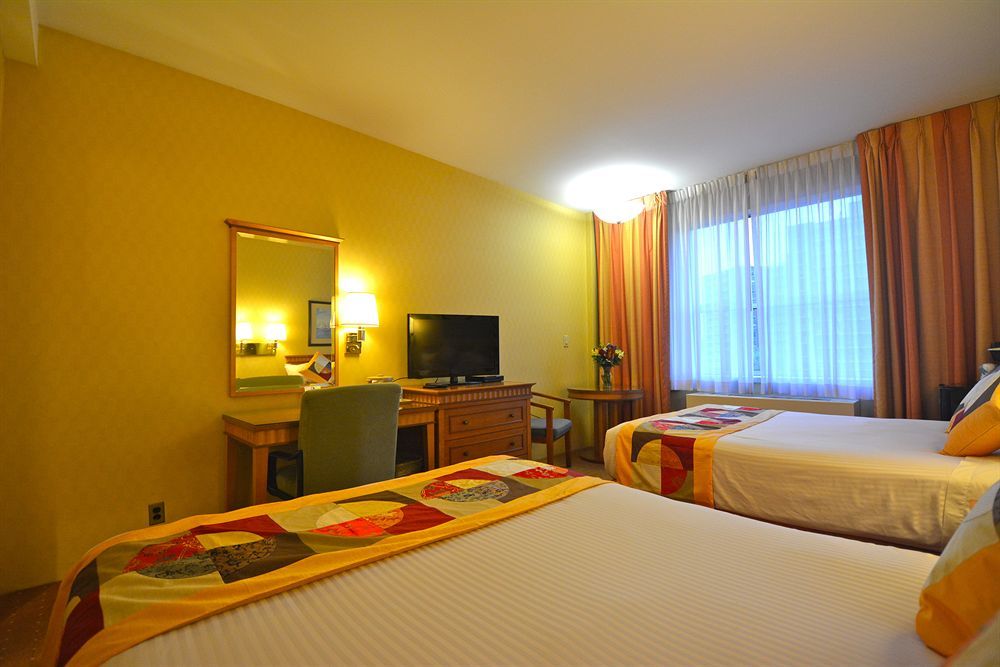 Hotel Adria Hotel&conference Center 3*
