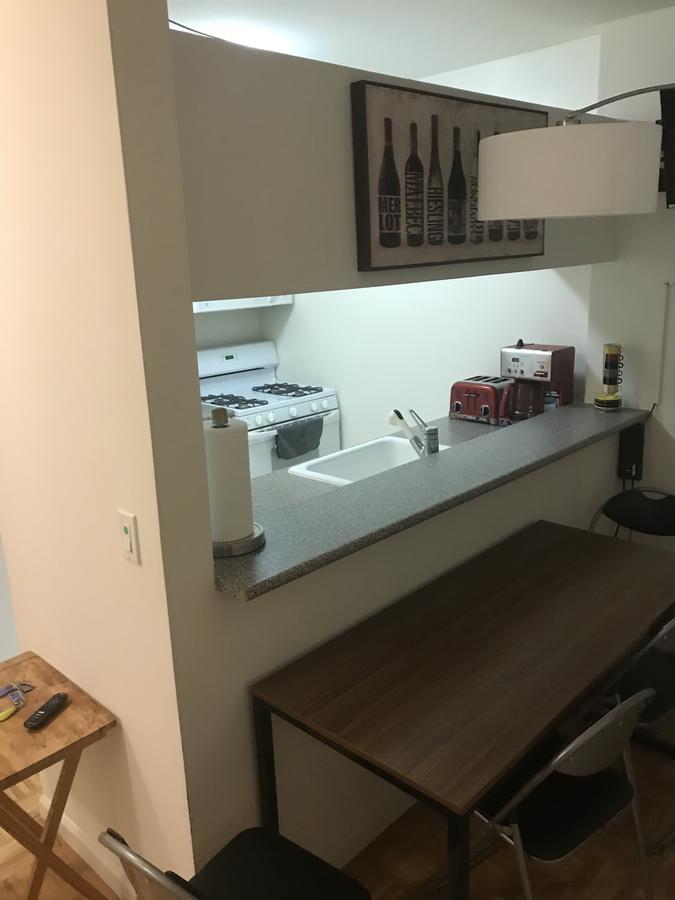Manhattan Studio Apartment-times Square