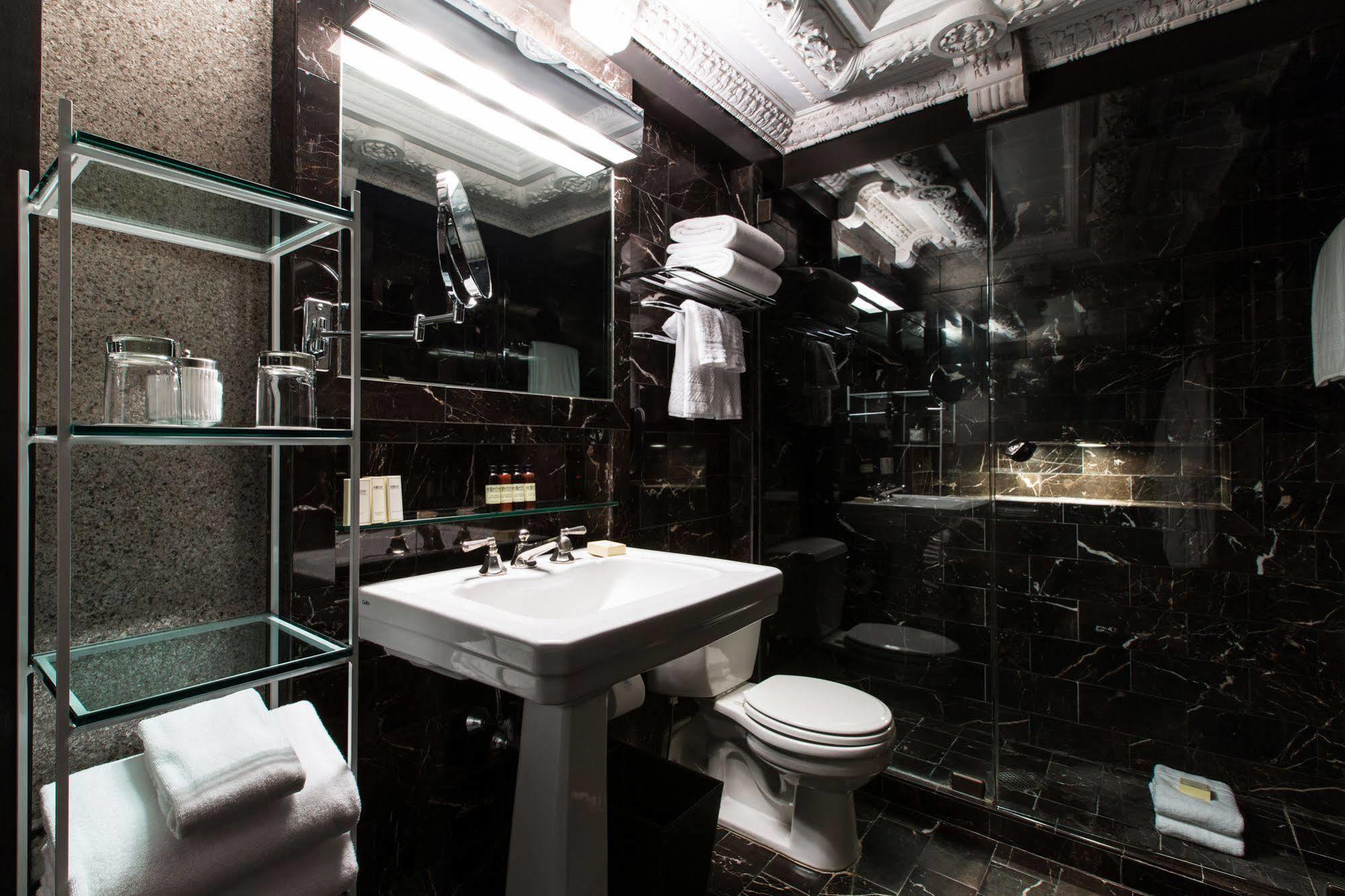 Club Hotel New York City