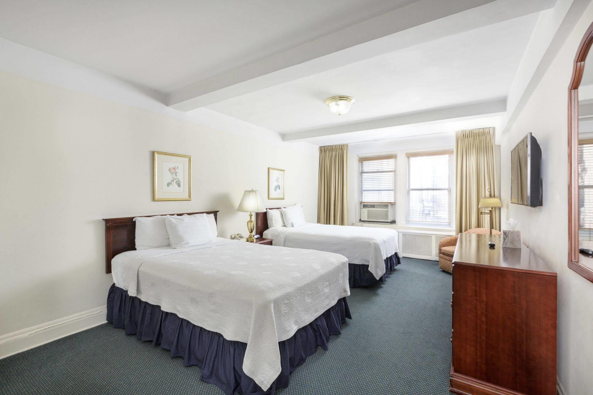 Hotel Salisbury New York