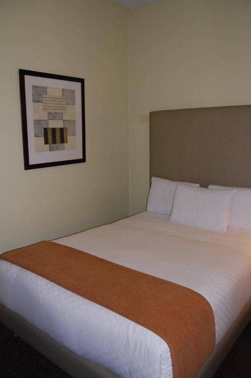 Hotel Park West 3*
