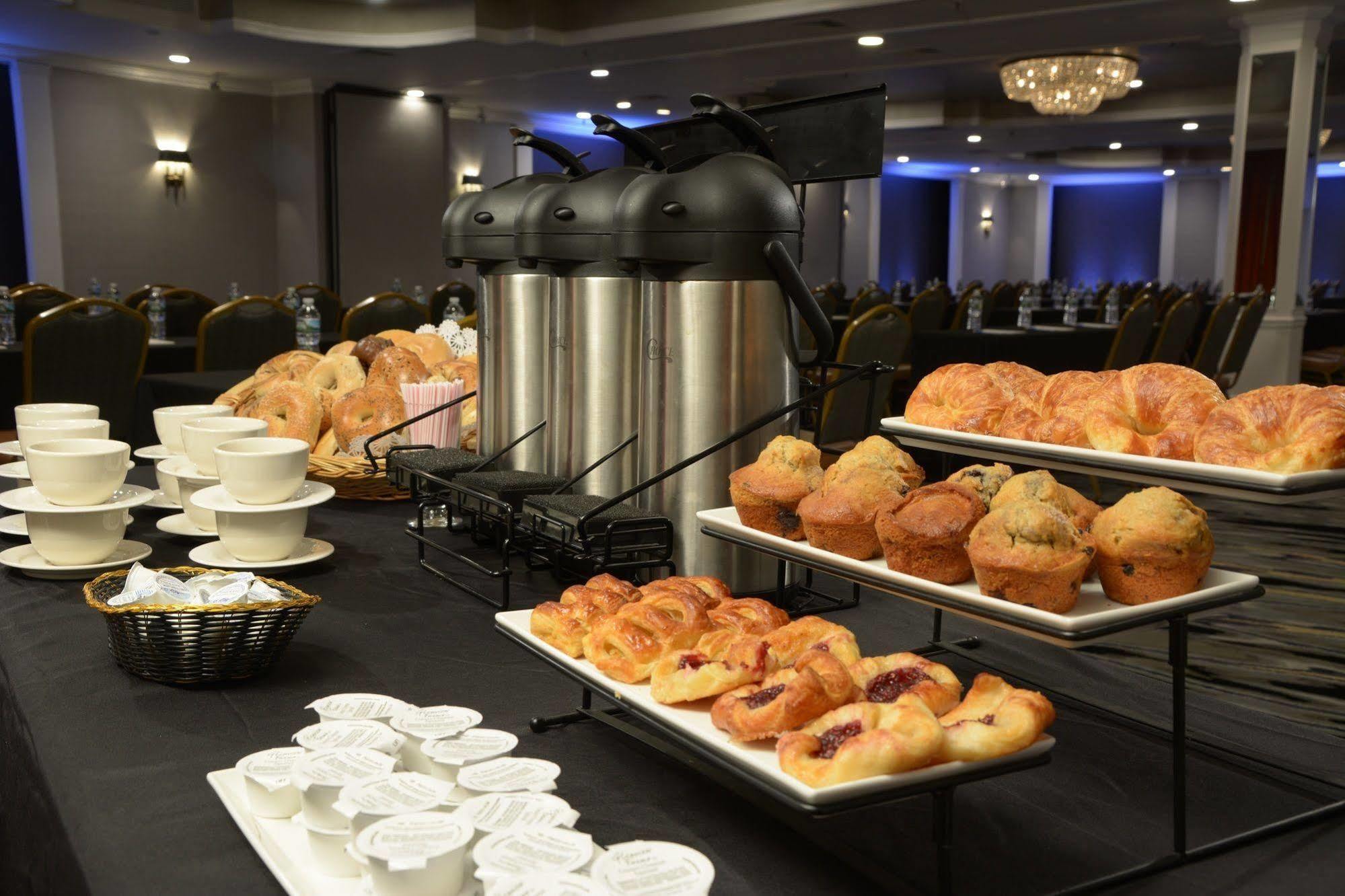 Adria Hotel&conference Center Hotel