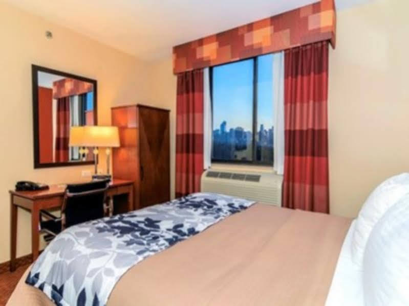 Sleep Long Island - Manhattan View 3* Nova York