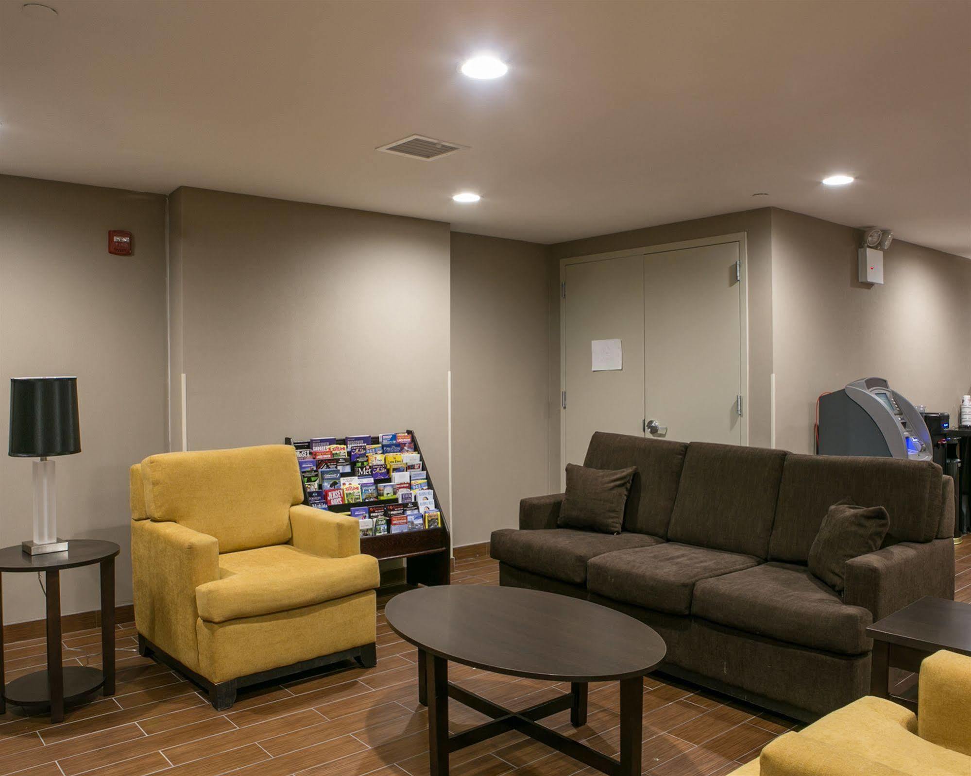 Days By Wyndham Brooklyn Borough Park 3* Nova York