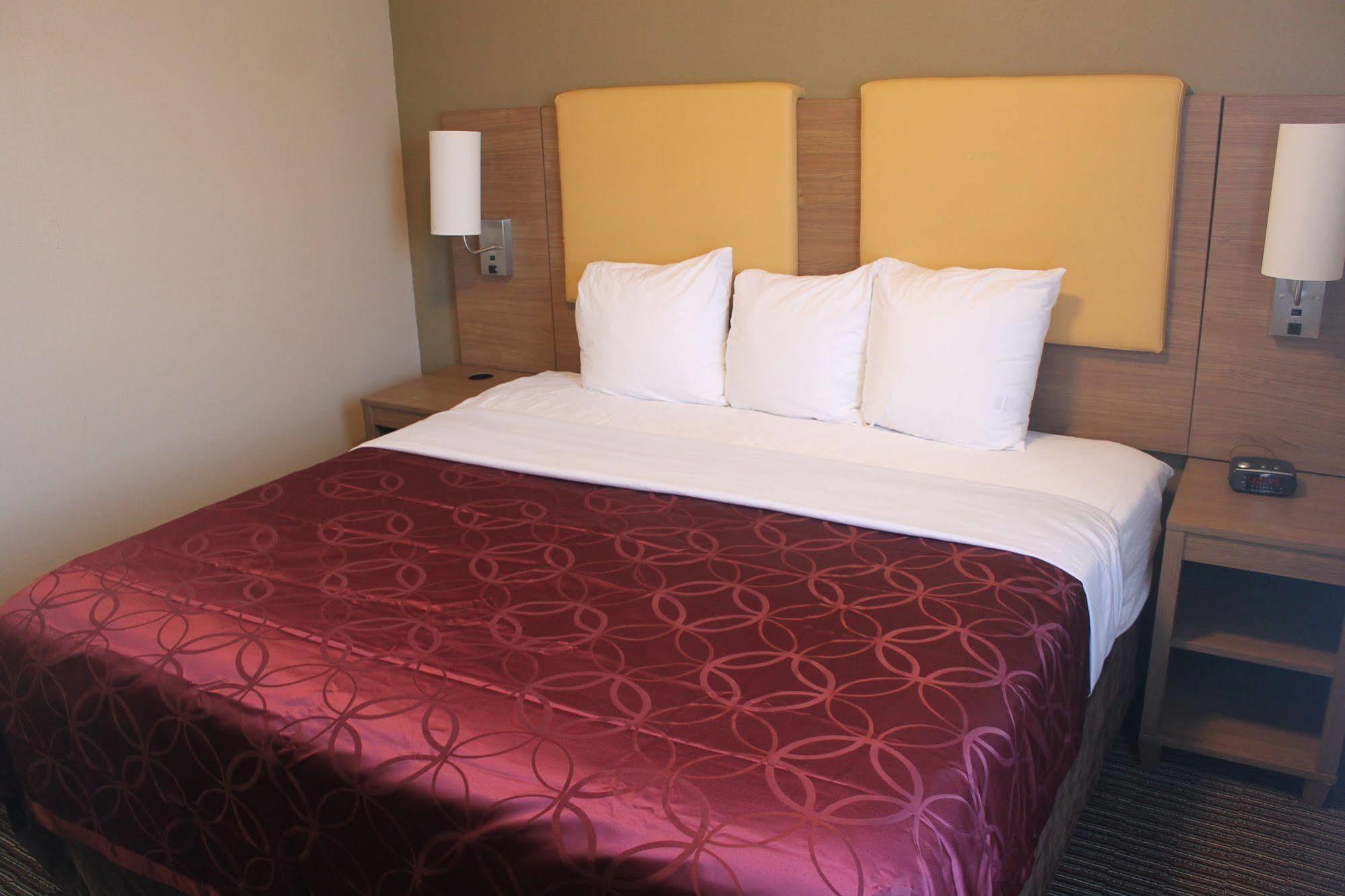Days By Wyndham Brooklyn Borough Park Hotel Nova York