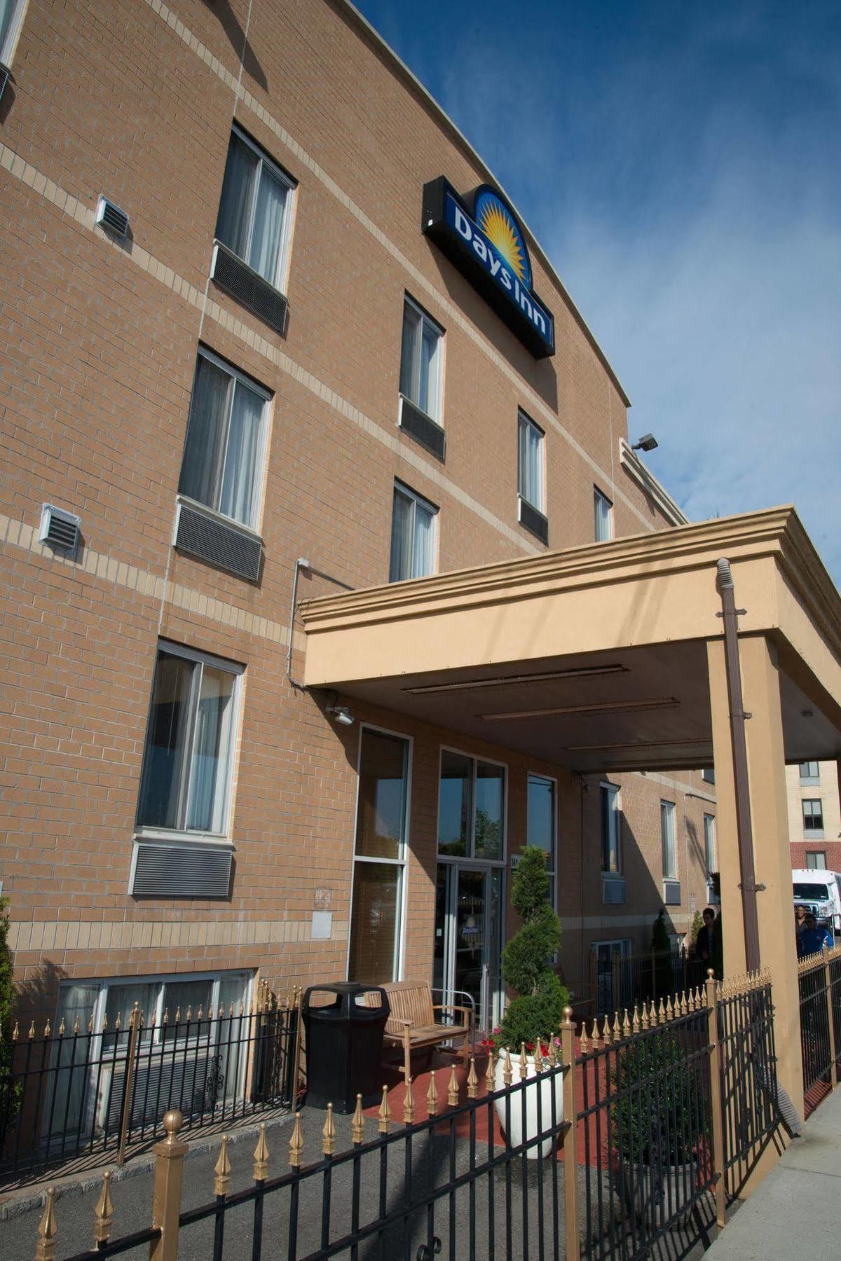 Hotel Days By Wyndham Jamaica / Jfk Airport New York City