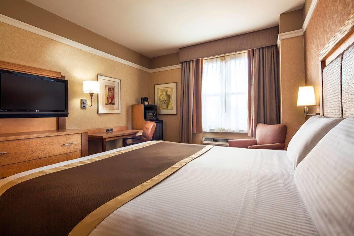 Nyma, The Manhattan Hotel Nova York