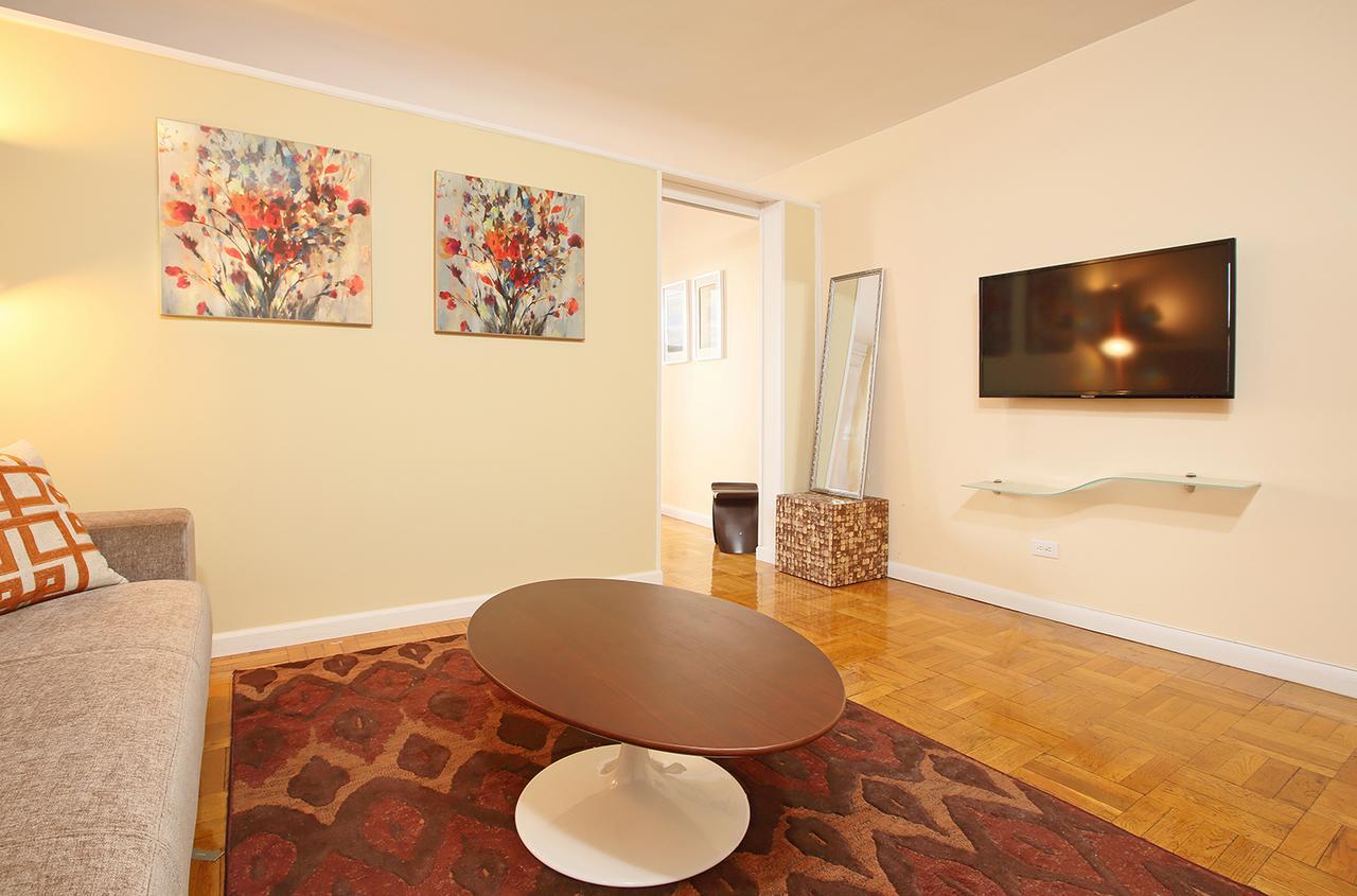 East 18th And Irving Place Appartement