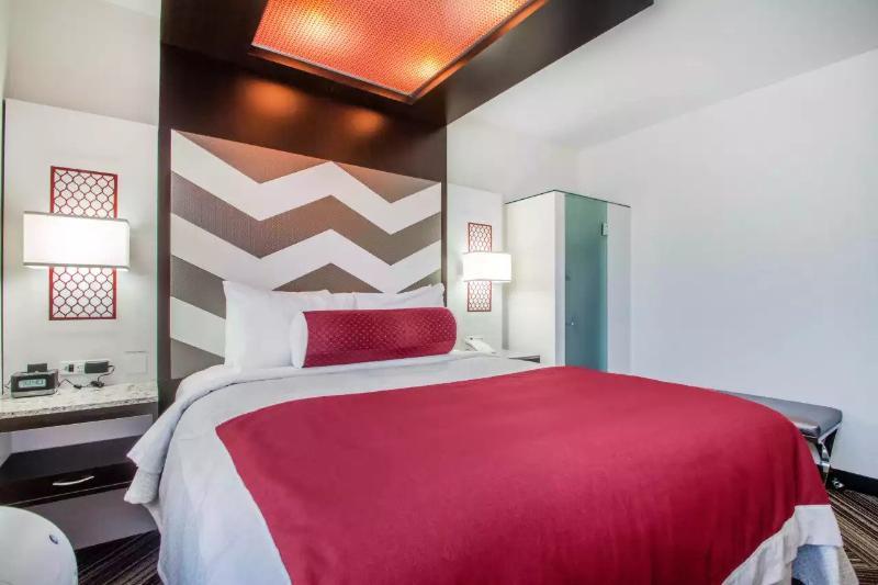 The Vue, Ascend Collection Hotel