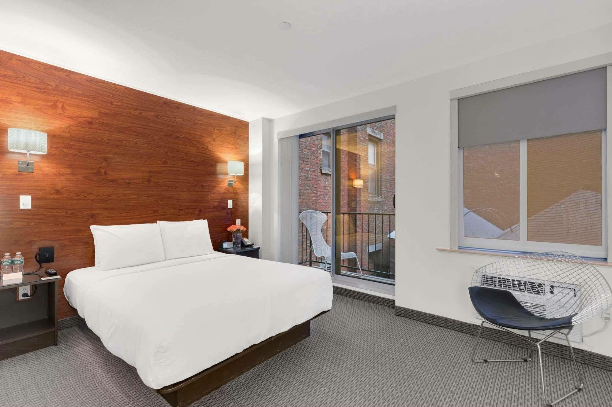 Hotel Lex Boutique 3*