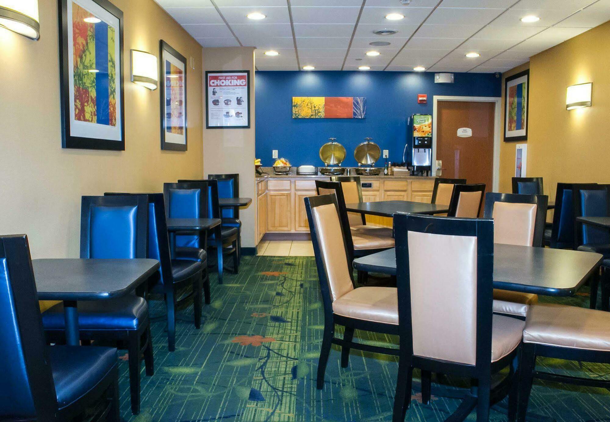 Hotel Fairfield By Marriott Laguardia Airport/flushing Nueva York