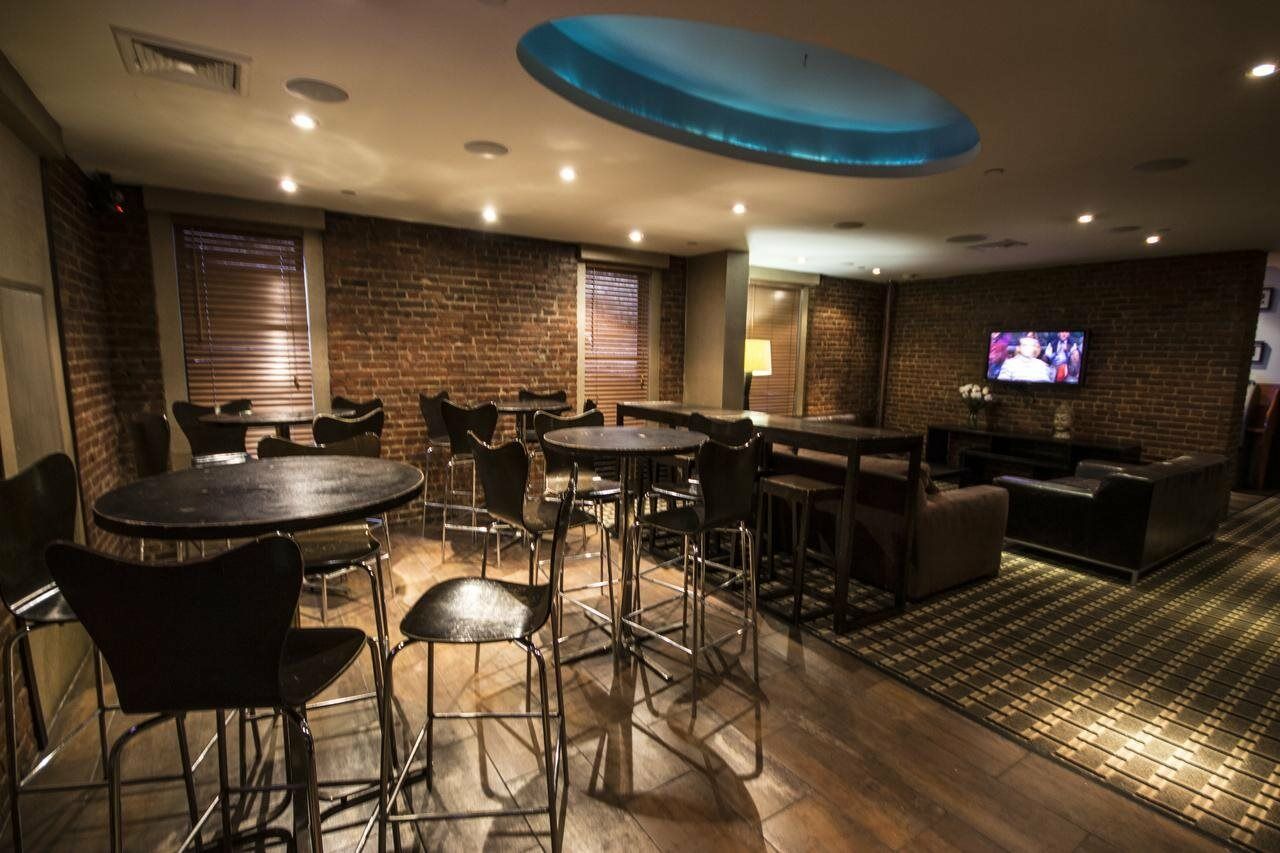 Hostal Broadway & Nueva York