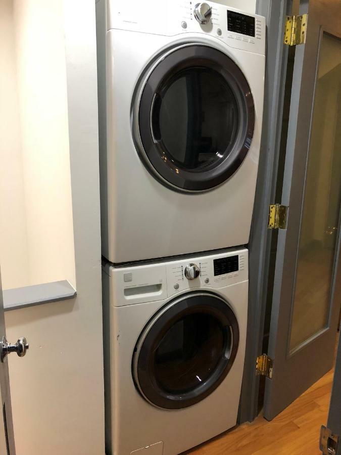 2-bedroom In Upper West Side, Private Entrance Appartement *