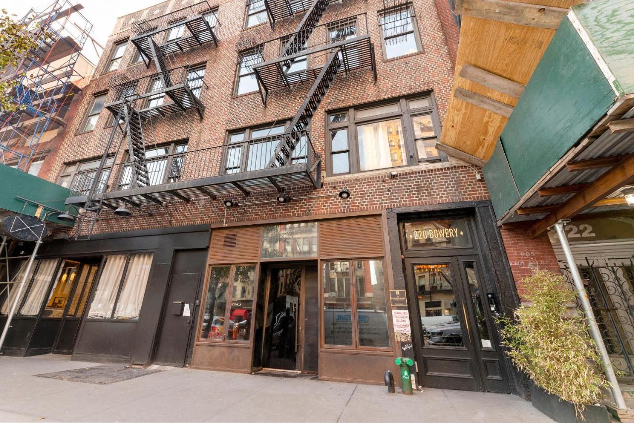 The Bowery House Hostal *