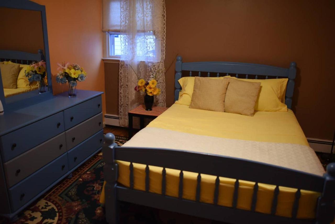 Beautiful Near Jfk And Close To Laguardia Airports Alloggio in famiglia *