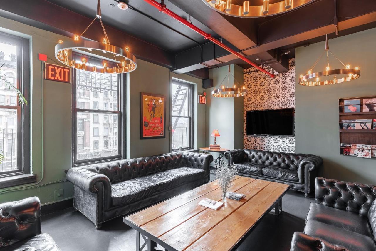 The Bowery House Hostal *
