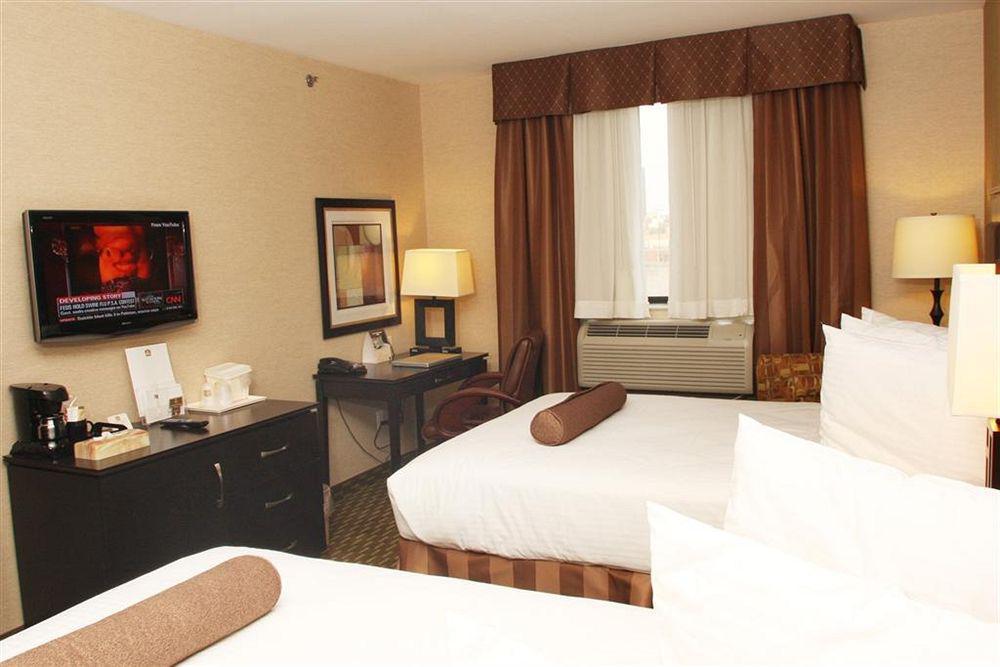 Western Plaza Hotel New York City