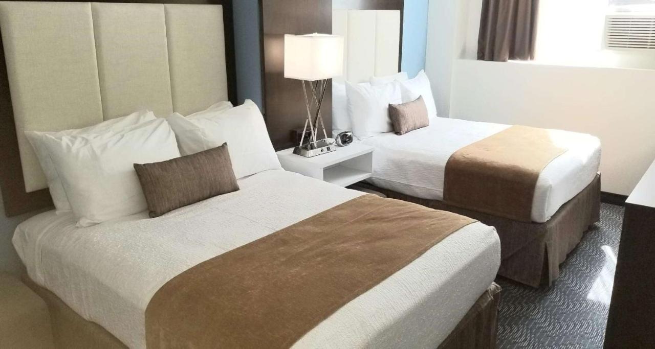 Western Far Rockaway/jfk Airport Area 3* New York City