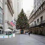 Fidi Studio W Gym Doorman Wd Nr Wall St Nyc-982