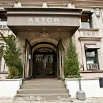 Park West Hotel