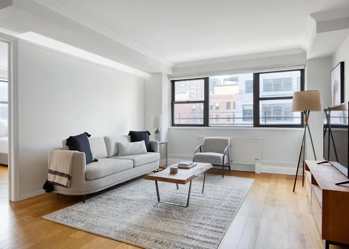 Midtown E 1Br Office Nook Doorman Gym Nyc-43