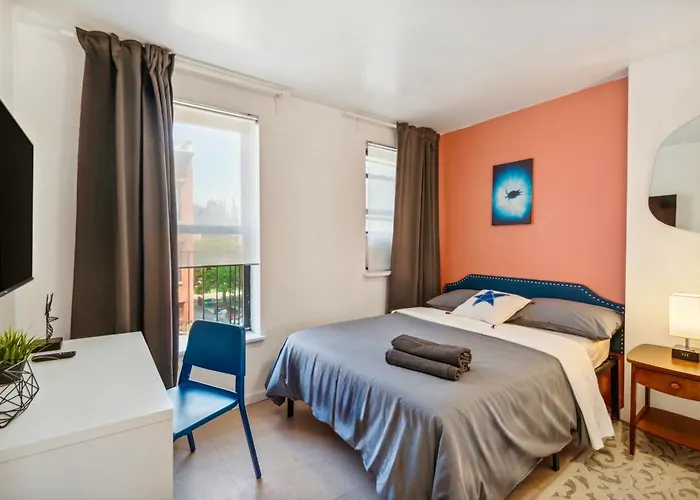 Spacious 4Br Stay In Lower Manhattan