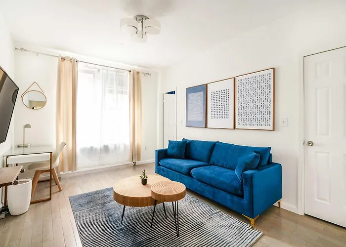 428-2E Newly Furnished 2Br